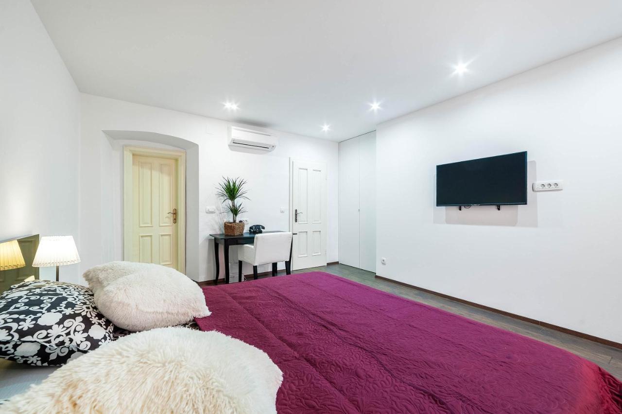 시베니크 Aparment Lila 아파트 외부 사진